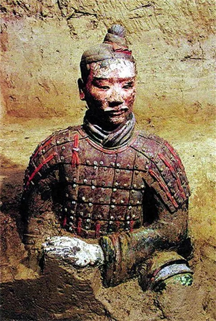 古寺挖出一口“金棺材”，至今都無法打開，考古隊(duì)：無一人敢動(dòng)