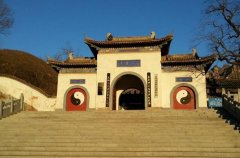 庚辰白蠟金女人命運(yùn)：心性善良天生聰明，精力旺盛運(yùn)氣好