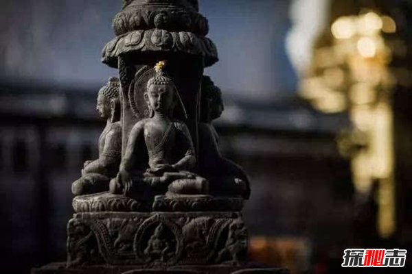 拜佛禁忌,千萬(wàn)不要衣著暴露的去拜佛(對(duì)佛祖大不敬)
