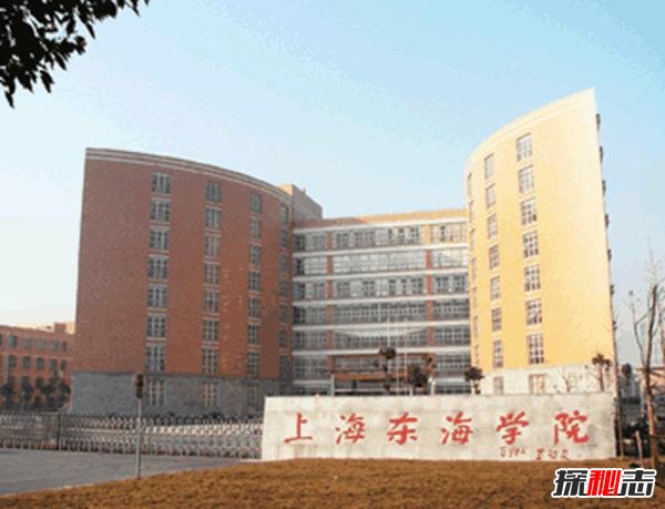 上海真實(shí)白骨鬧鬼事件,男子夜晚宿舍見鬼第二天離奇死亡