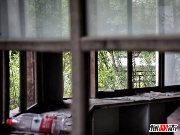 恐怖至極!美國十大真實(shí)靈異事件,荒廢16年人去樓空的夢幻樂園