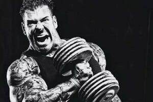 ޱ۸Rich Piana(mng)믂ע̴(ˎ^(gu))